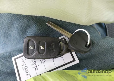 2012 Kia Sorento Lx z USA, uszkodzony, nr VIN 5XYKTCA6XCG206798